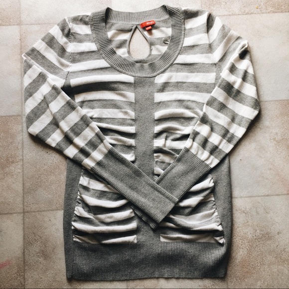 Striped Boho Sweater - Picture 2 of 4